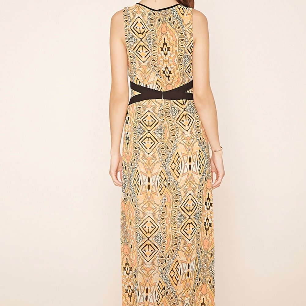 Southwestern Print Cutout Maxi Dress - Picture 7 of 7